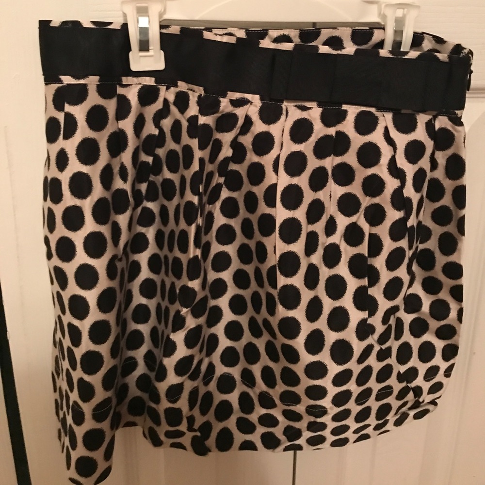 Black and cream polka dot mini skirt